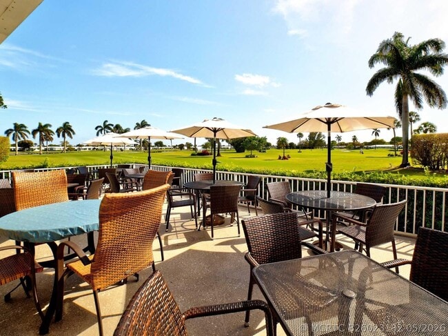 Building Photo - 1801 Ocean Dr