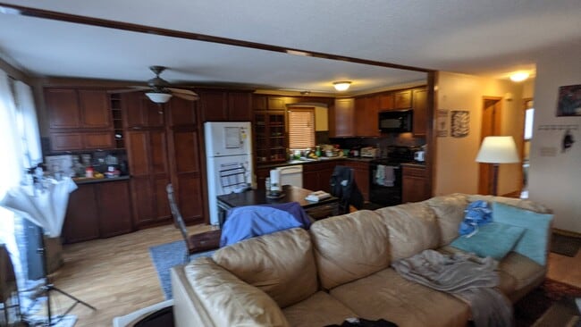 Building Photo - 118 Duplex