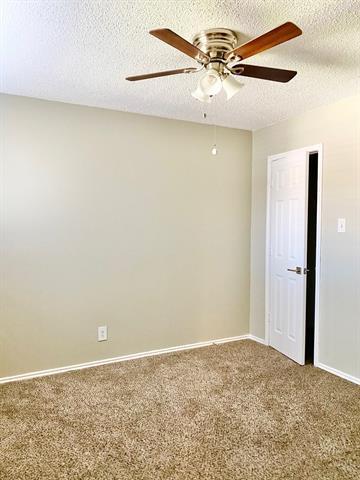 Building Photo - 2610 Isbella Dr