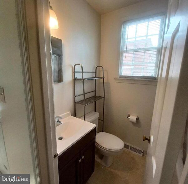 Building Photo - 301 West St