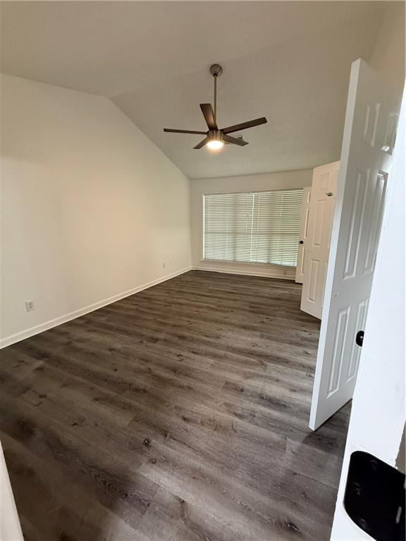 Building Photo - 4820 Tanners Spring Dr