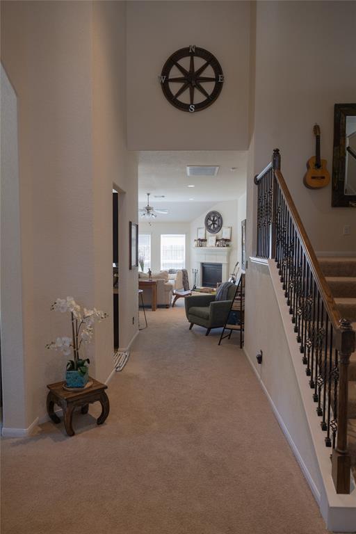 Building Photo - 14550 Myers Dr