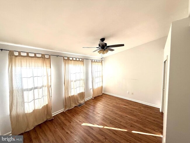 Building Photo - 3645 Crosswater Ct