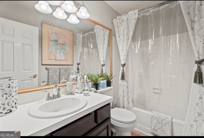 Building Photo - 81 Hampshire Ct