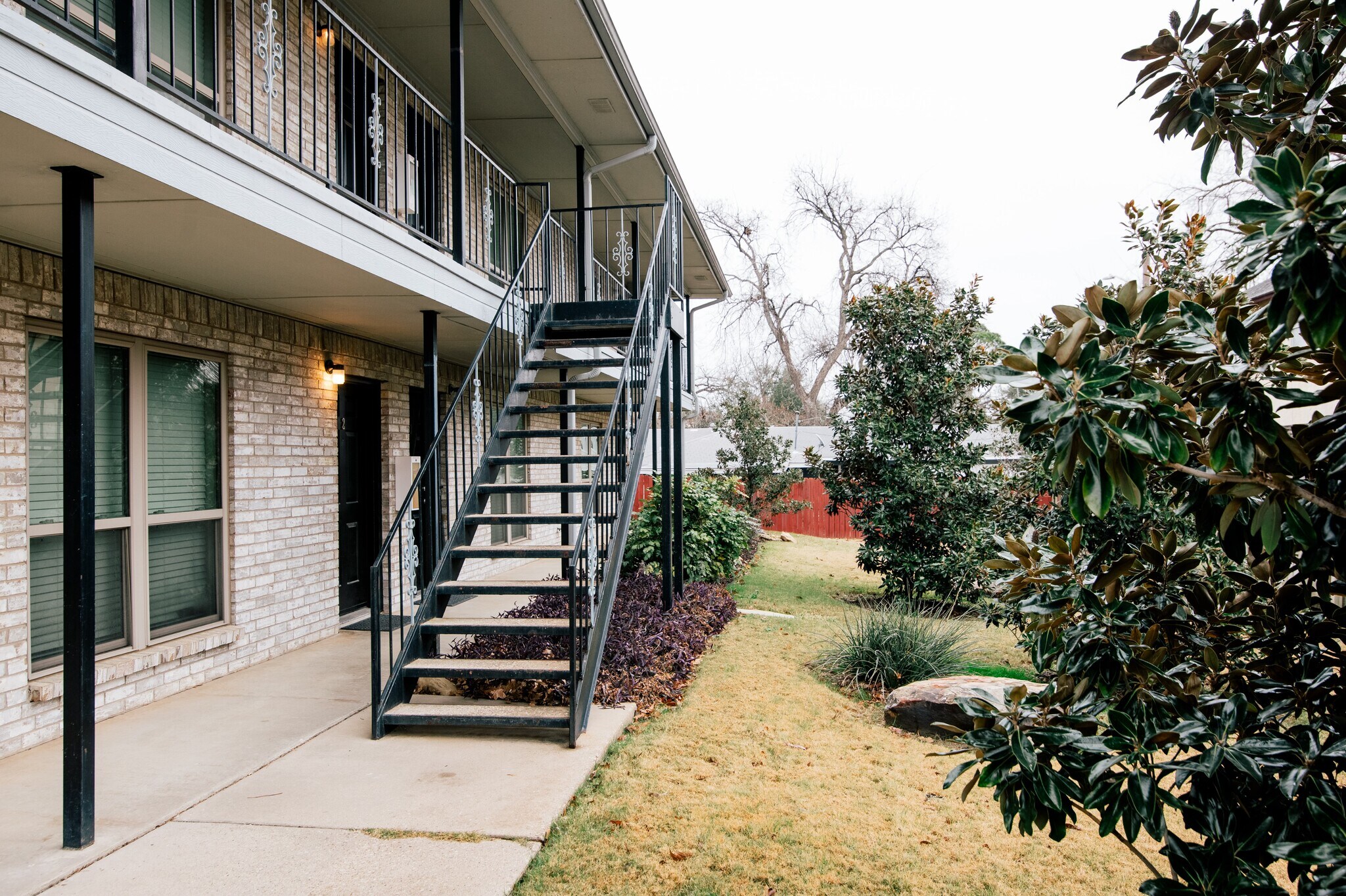 Building Photo - 115 Bernard St