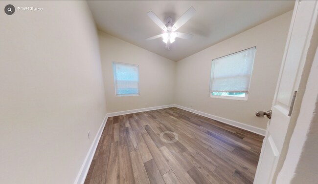 Building Photo - 1694 Sharkey St
