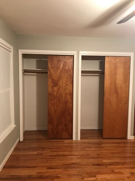 master double closet - 726 Meacham Ave