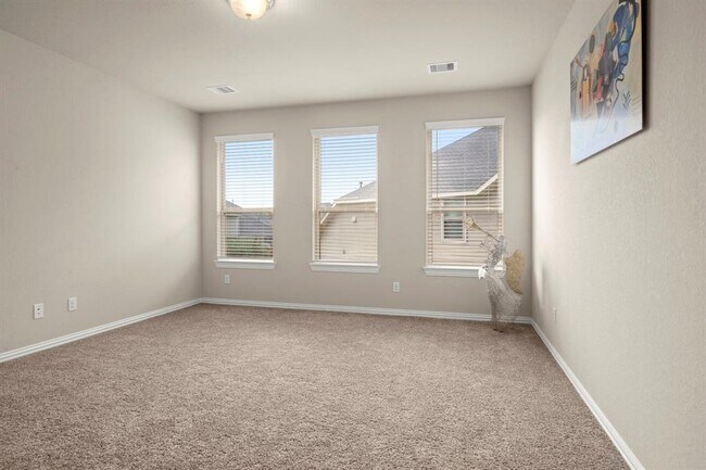 Building Photo - 10054 Black Maple Dr