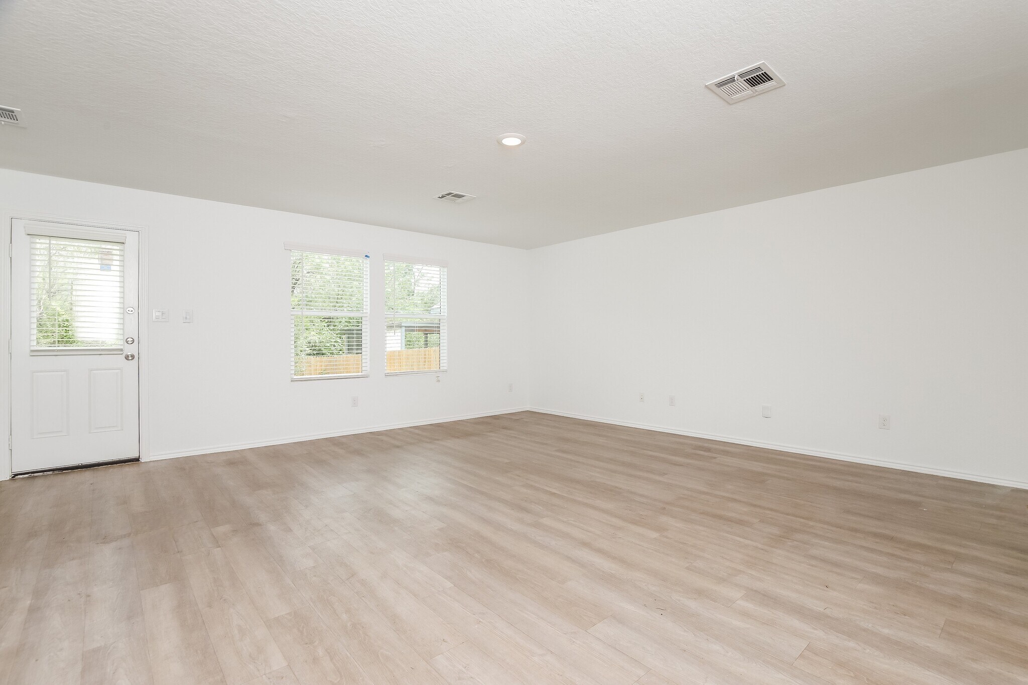 Building Photo - 2919 Ruby Crossing