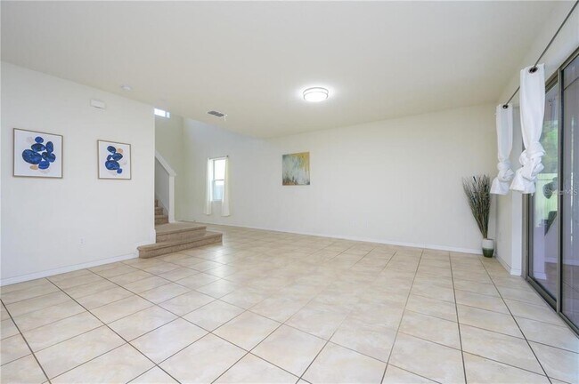 Building Photo - 2775 Red Horse Dr