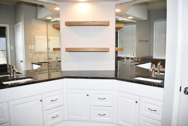 Building Photo - 2081 Brookgate Dr