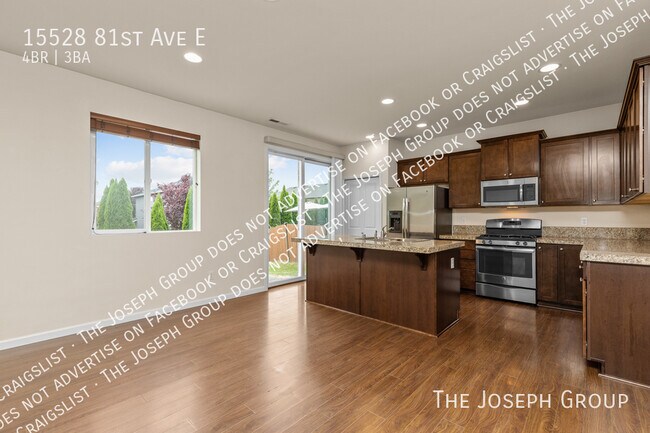 Building Photo - 15528 81 Ave E