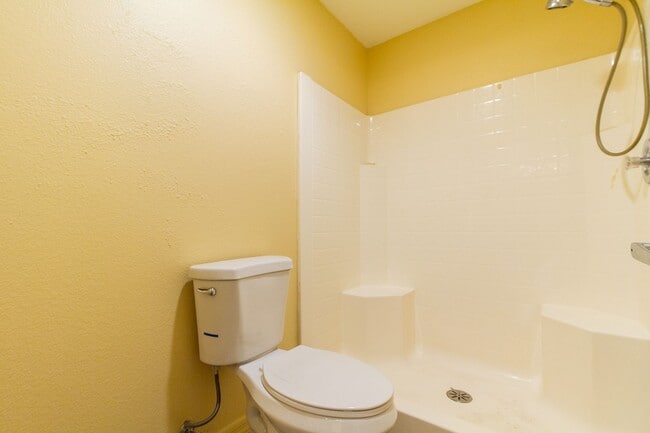 Building Photo - Beautiful, freshly upgraded 2 bedroom/ 2 bathroom condo in Mesa!
