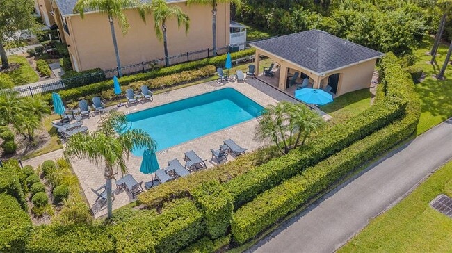 Building Photo - 6208 Clifton Palms Dr