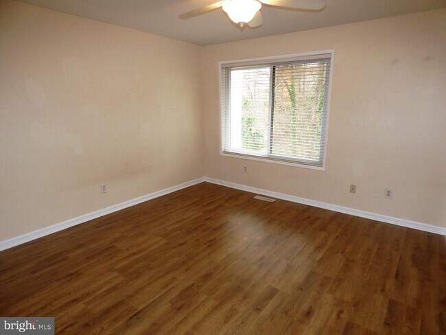 Building Photo - 2253 Coppersmith Square