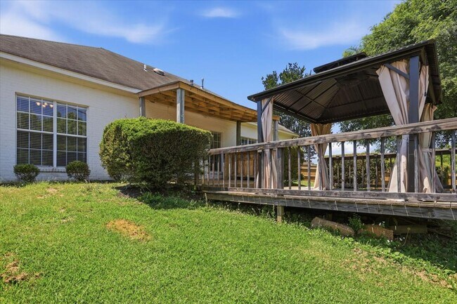 Building Photo - Charming Brandon Home for Rent