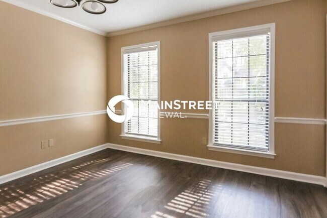 Building Photo - 4 Bedroom Pet-Friendly Home in Cordova, TN with Main Street Renewal