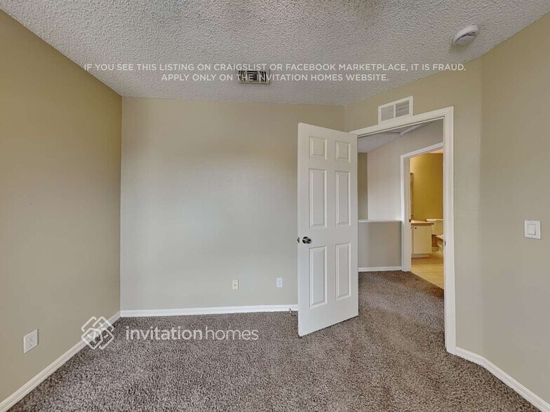 Building Photo - 2243 Mallard Creek Cir