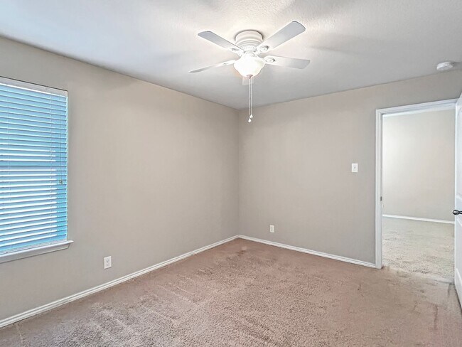 Building Photo - 5BR in Wildhorse | Great Layout + Greenbelt Views