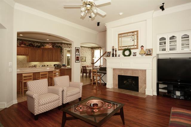 Building Photo - 8617 Orchard Hill Dr