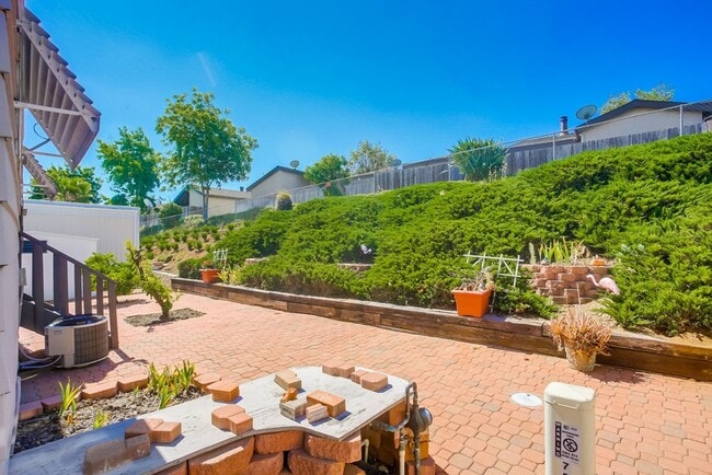 Building Photo - 55+ Mobile Home Community, 2 Bedroom + Sunroom