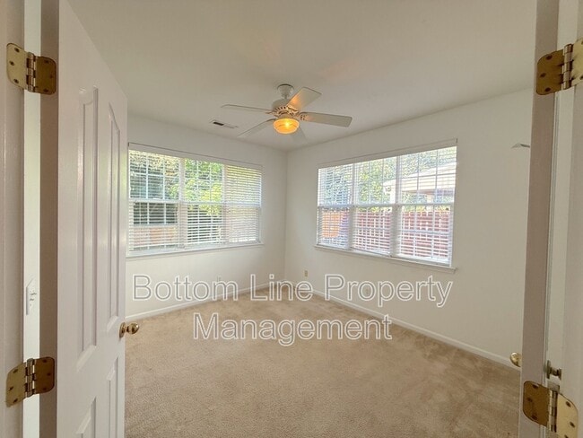 Building Photo - 13518 Quiet Stream Ct