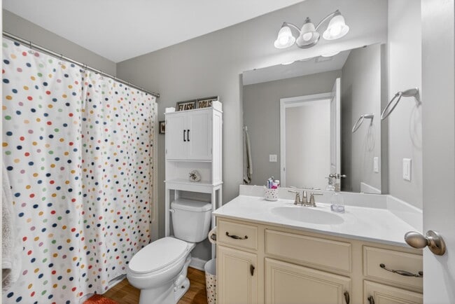 Building Photo - 105 Crossandra Ave