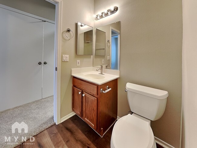 Building Photo - 17217 N Larkspur Ln