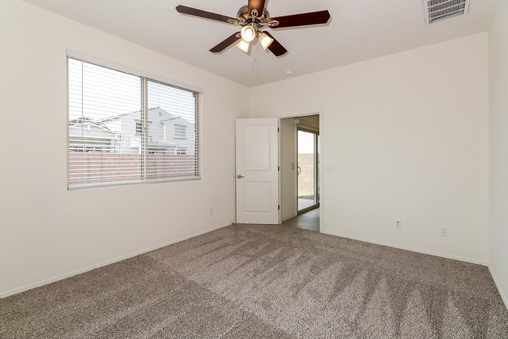 Building Photo - 11857 W Charismatic Dr