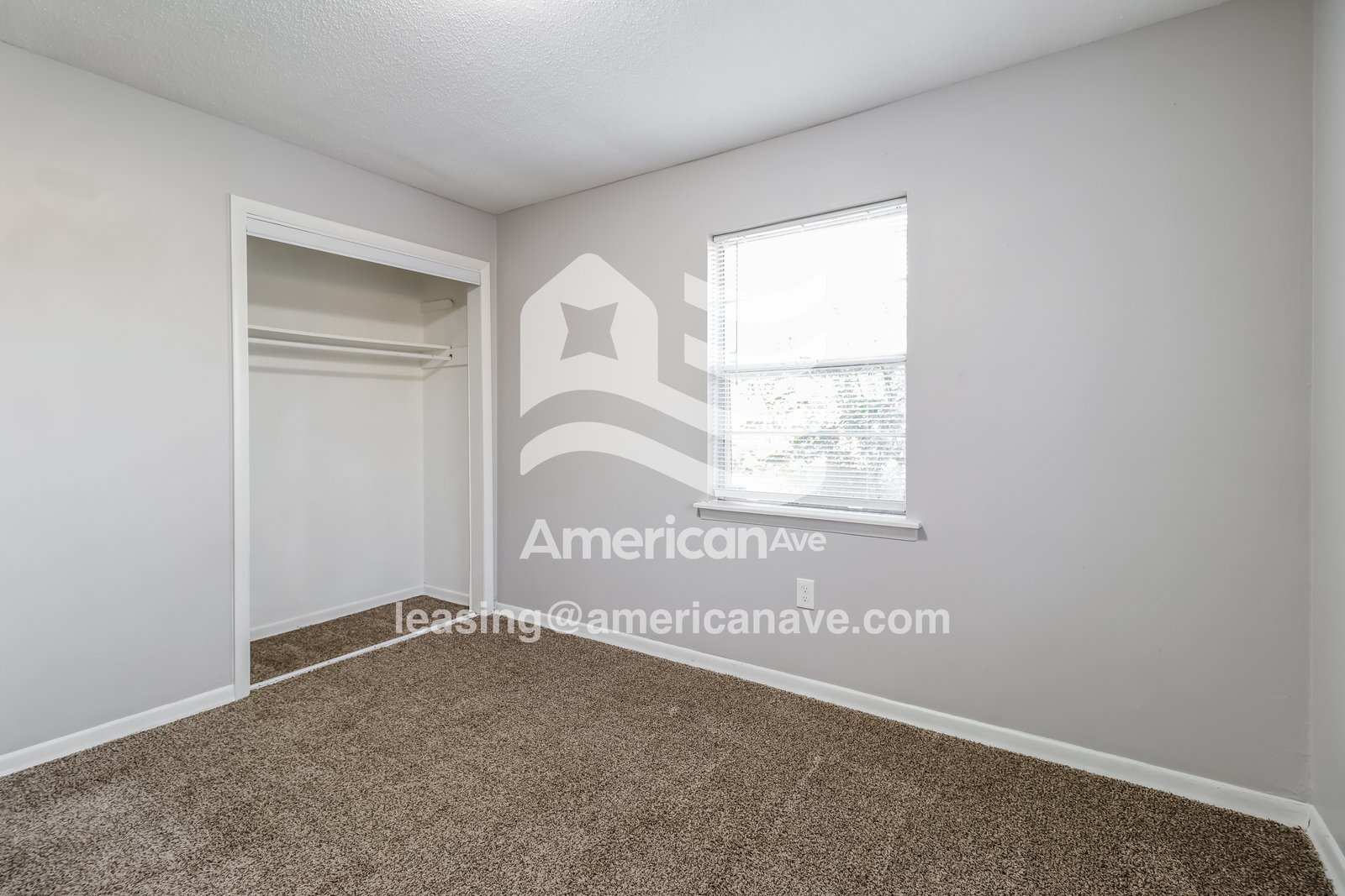 Building Photo - 11 Michael Dr