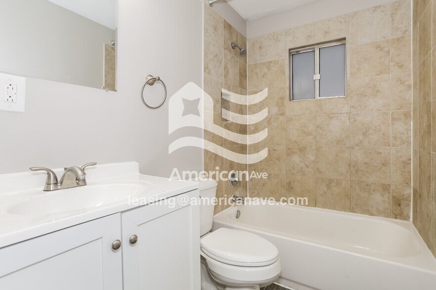 Building Photo - 16 Sillman Ct