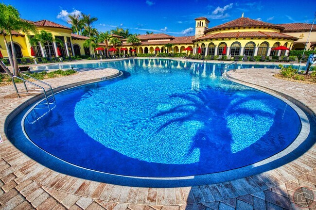 Building Photo - Annual Furnished Pet Friendly Twin Villa l...