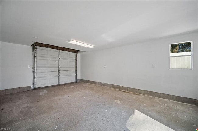 Building Photo - 847 Marvin Ave