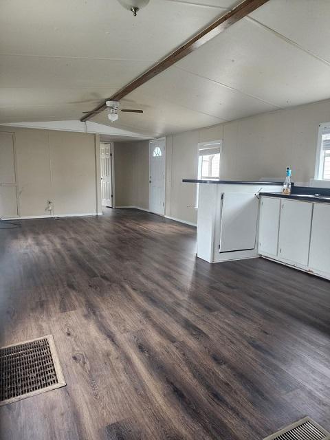 Building Photo - 407 N A St