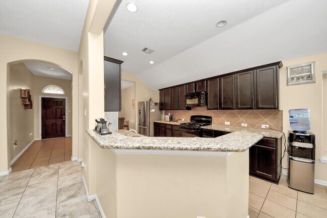 Building Photo - 3018 Wellington Pass Dr