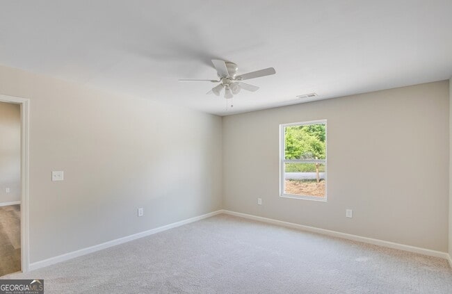 Building Photo - 115 Lyla Ln