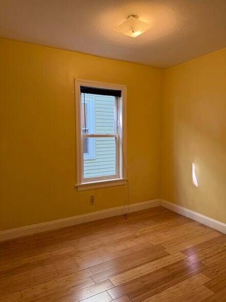 Building Photo - 111 Florida St