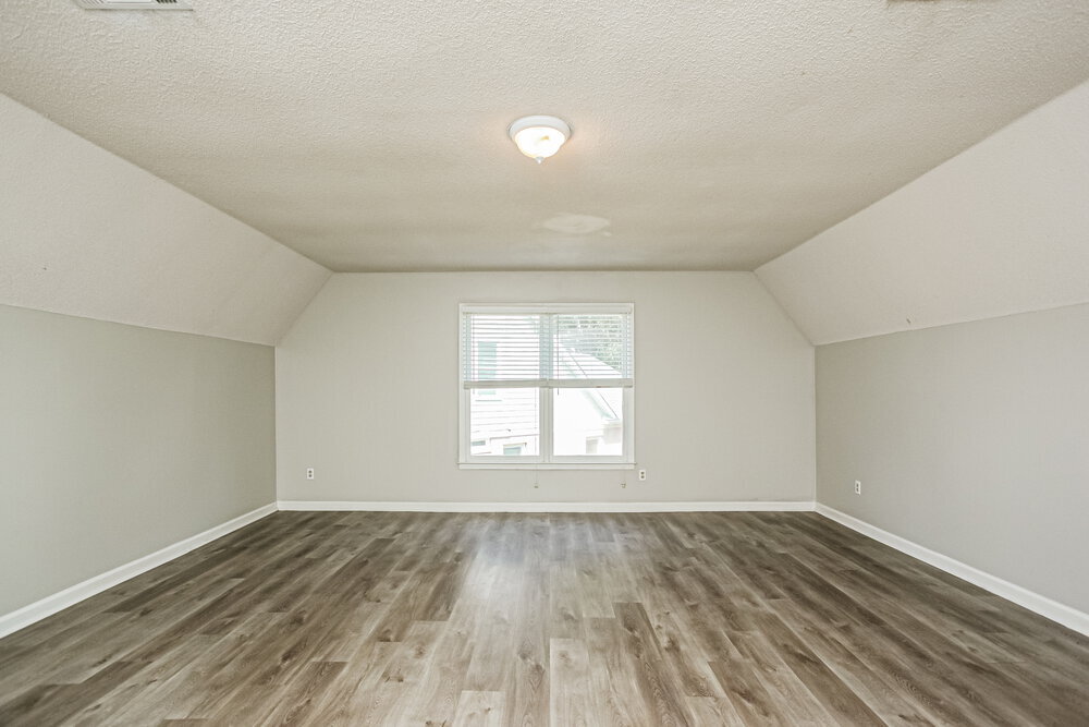 Building Photo - 8893 Wenham Cove E