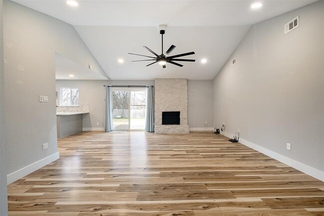 Building Photo - 7009 Millrace Dr