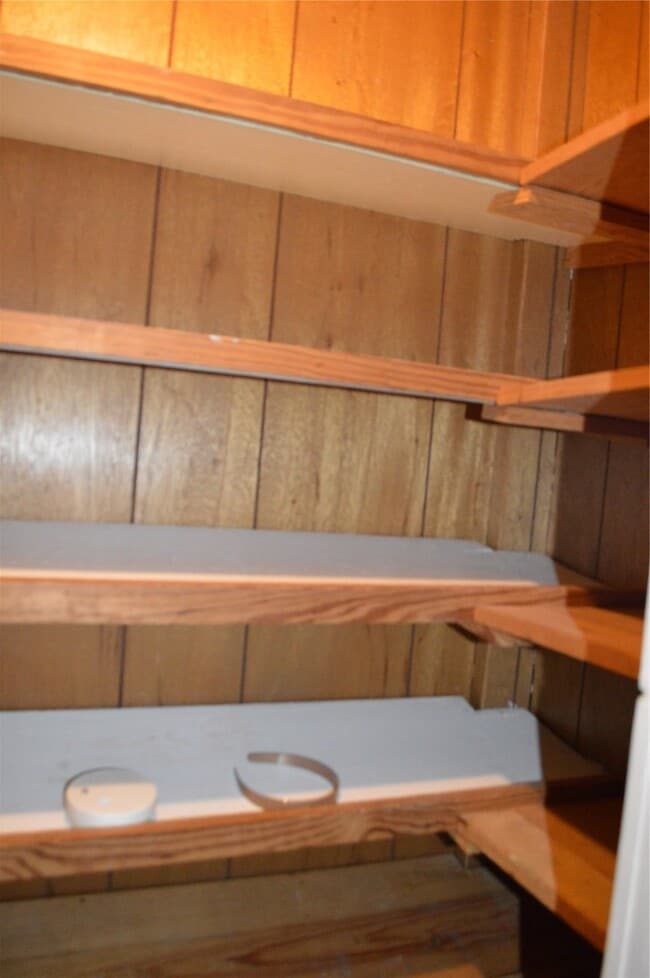 Building Photo - 1315 Penick Rd