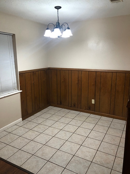 Building Photo - Longview - 1500-1502 Arland Dr.