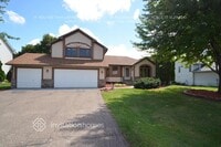 Building Photo - 15684 Cumberland Ave W
