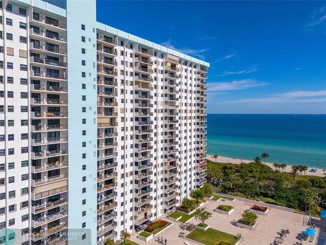 Building Photo - 1201 S Ocean Dr