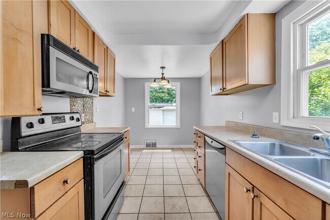 Building Photo - 4206 Wyncote Rd