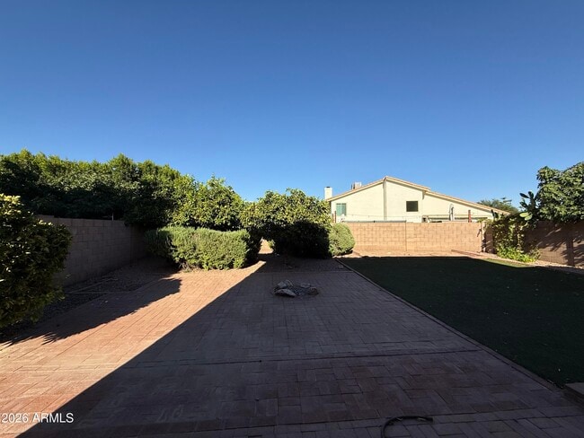 Building Photo - 1253 N Spire Ct
