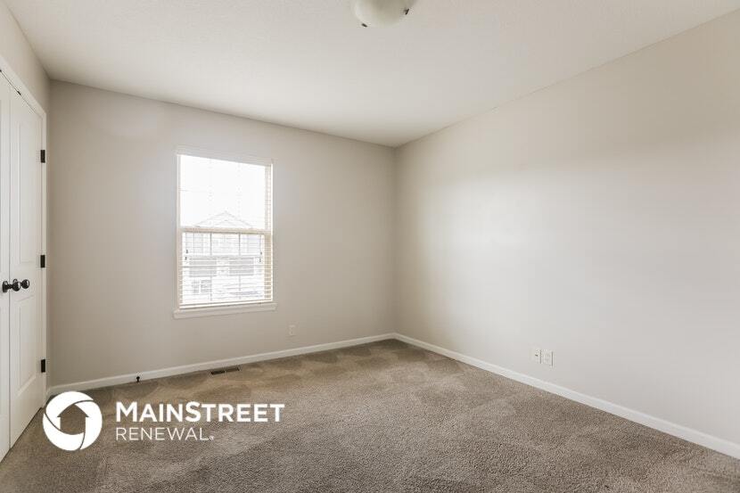 Building Photo - 410 Golfview Dr