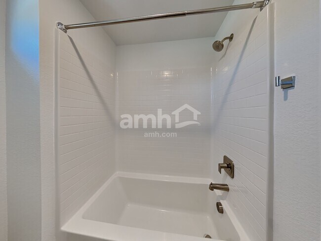 Building Photo - 8862 Carmine Cob Ave