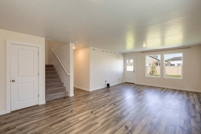 Building Photo - 11144 Maroon Bells Dr