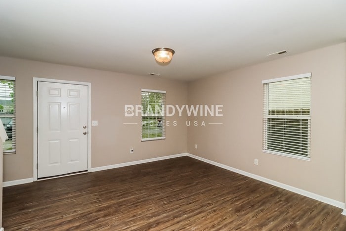 Building Photo - 4650 Esmeralda Drive