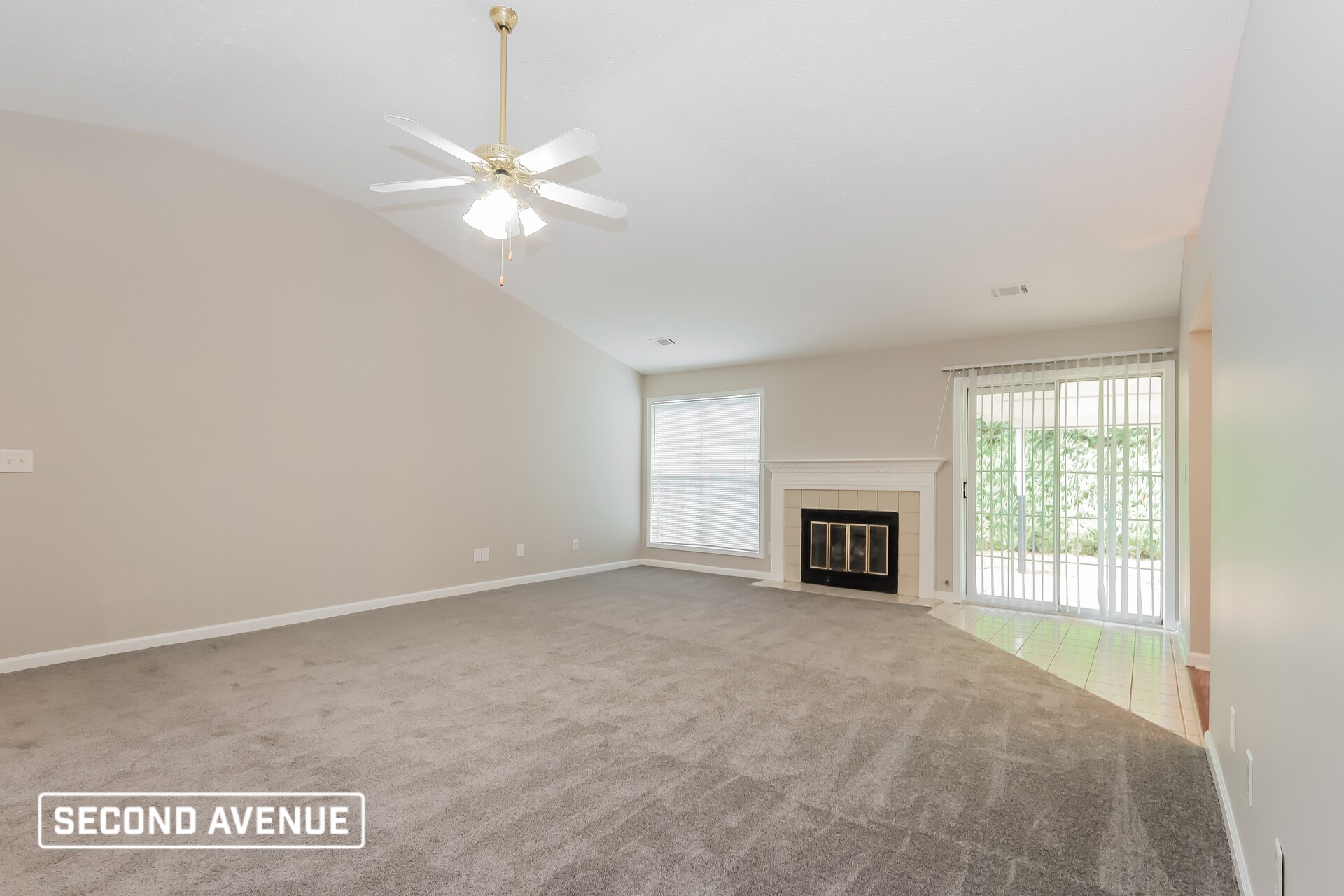 Building Photo - 3703 Windy Hill Dr SE